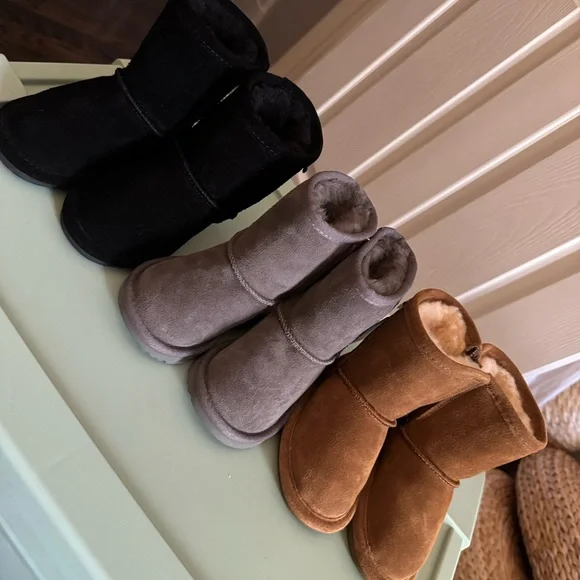 Toddler Winter Boot lot, Bearpaw + Ugg sz 7. NEW